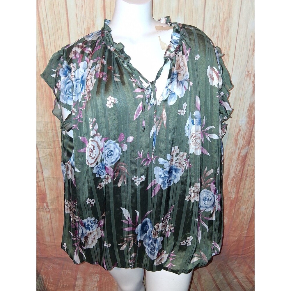 Tamara H Green Floral Short Sleeve V-neck Pullover Blouse Sz 3X